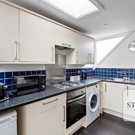 Cosy Apartment In Moulsham, Long Stays Welcome تْشيلمِسفورد المظهر الخارجي الصورة